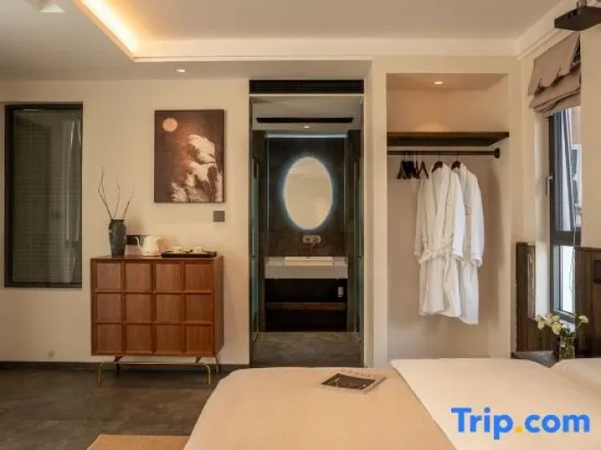 Standard Twin Family room