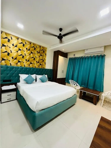 Deluxe room with city view