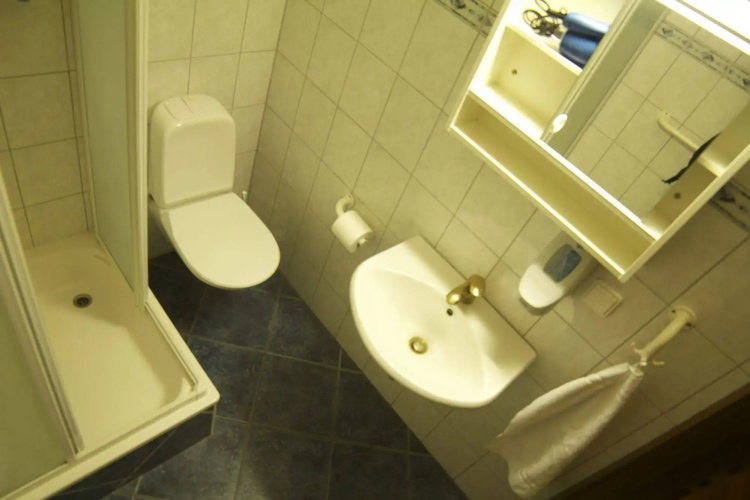Atlantic Apartments and Rooms