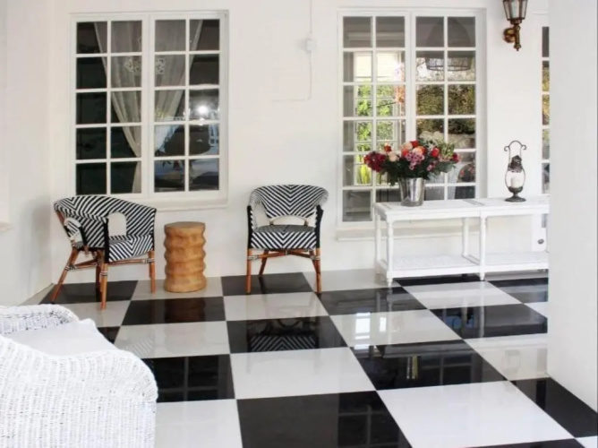 Bloemstantia Guest House