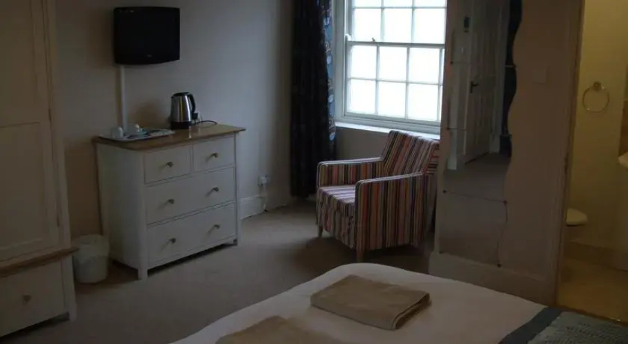 Faulkland Inn
