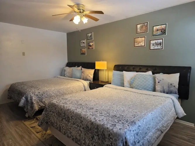 Deluxe Quadruple room