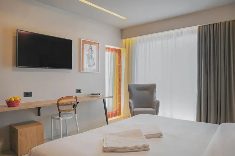 Pavo Art Hotel
