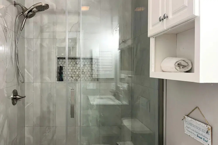 Myrtle Beach Condo: Golf Course + Pool View!