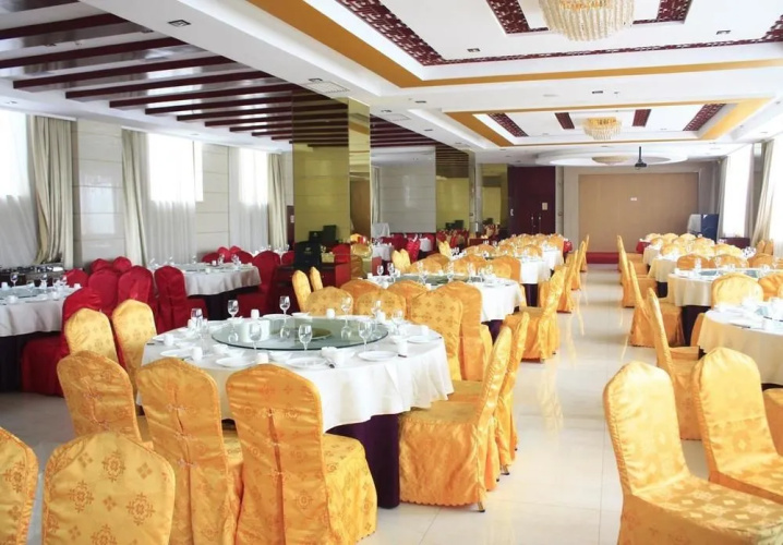 Huachuang Holiday Hotel