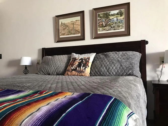 Katie's Cozy Suites