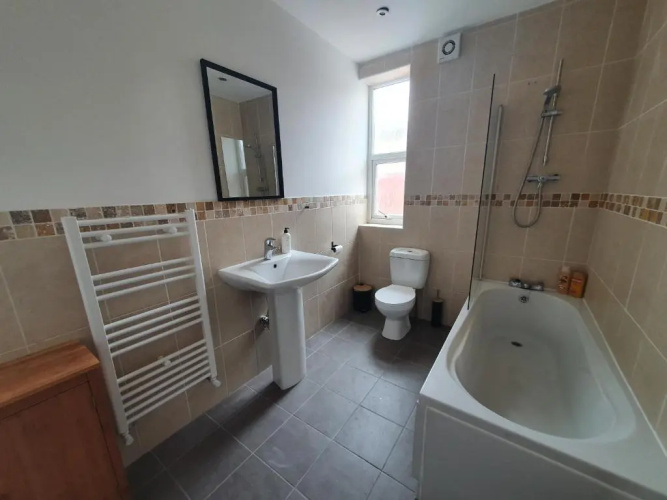 1 Bed Apartment With Sofa Bed