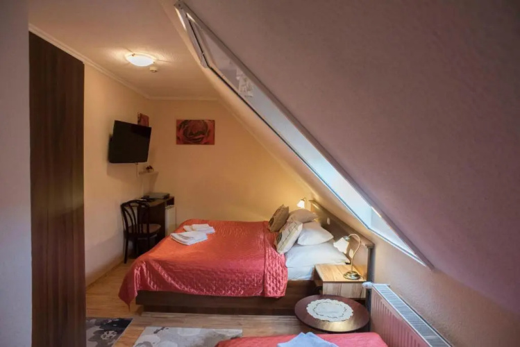 Le Rose Hotel