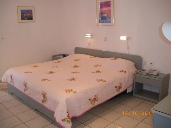 1 Bedroom Apartment with balcony