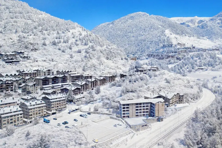 El Tarter Spacious Ski Apartment