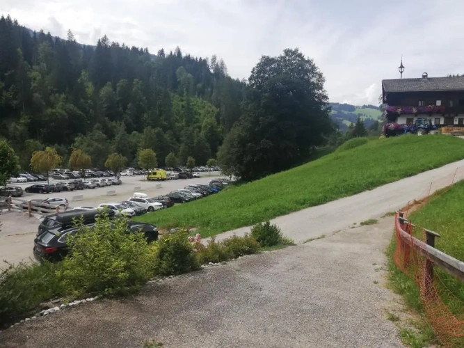 1 Bedroom Apartment with balcony