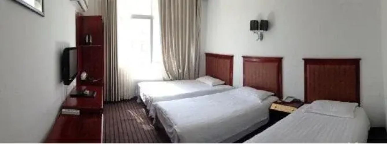 Tiantangzhai Royal Palace Inn