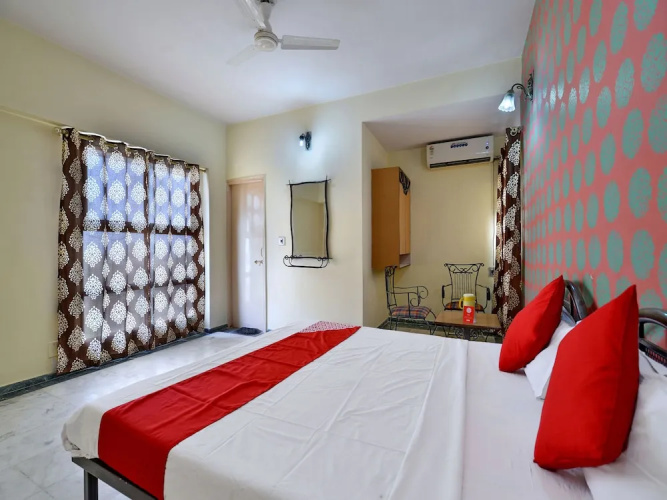 OYO 13000 Hotel Utsav Residency