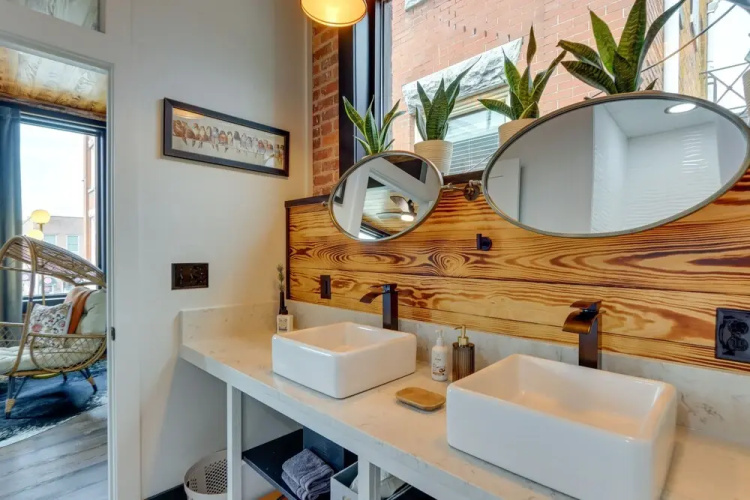 Luxurious Downtown Murphy Vacation Rental Loft!