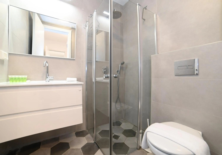 Yalarent Europe apartment