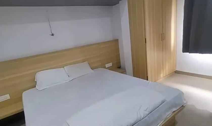 FabHotel Kas