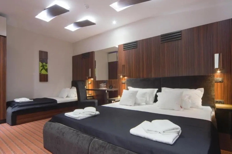 Superior Triple room