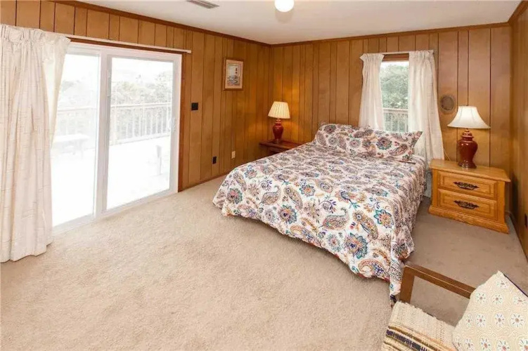 Hess Virginia - 5 Br Home