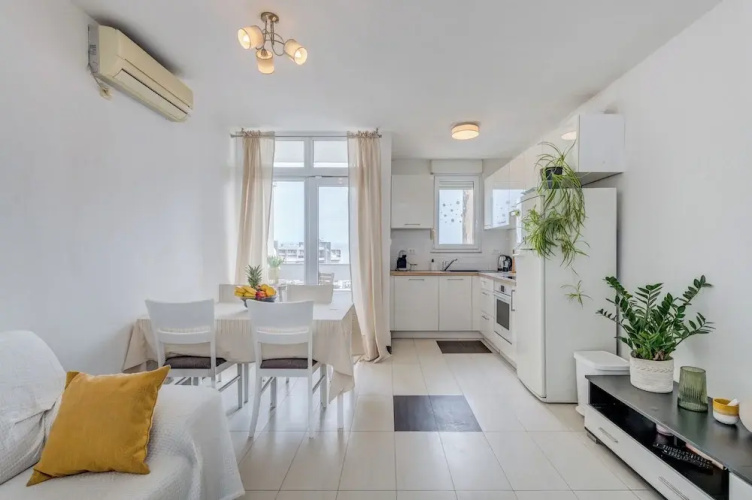 Vuvuzela Bay, Three-Bedroom Apartment