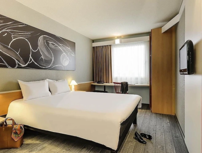 Comfort room