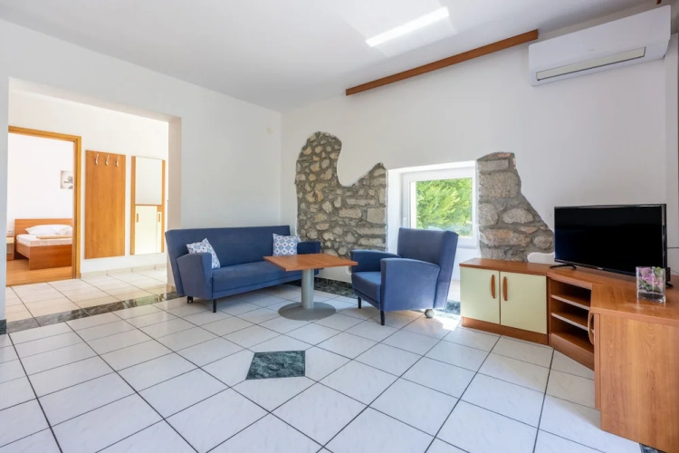Apartments Neven