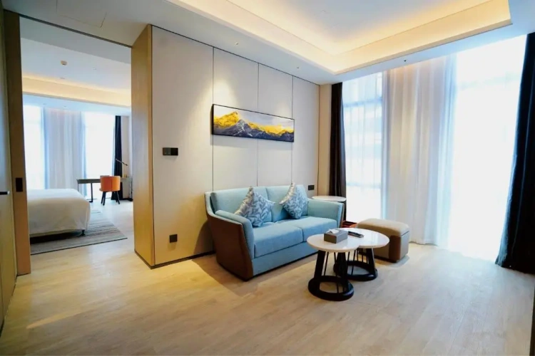 Deluxe Double Suite