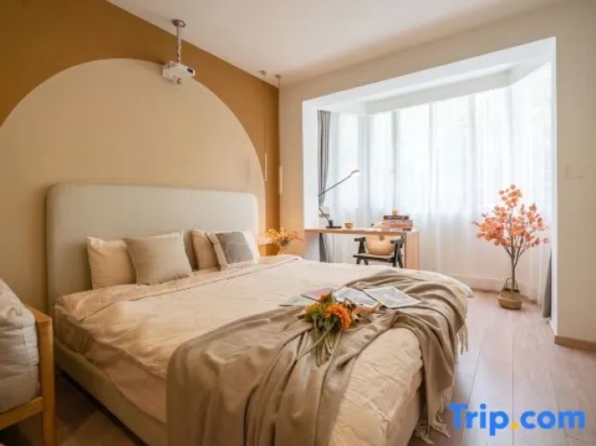 1 Bedroom Suite