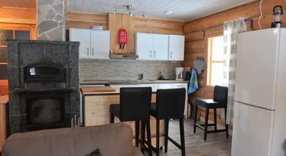 Aurora Cabins