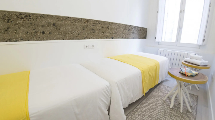 Santiago Center Rooms