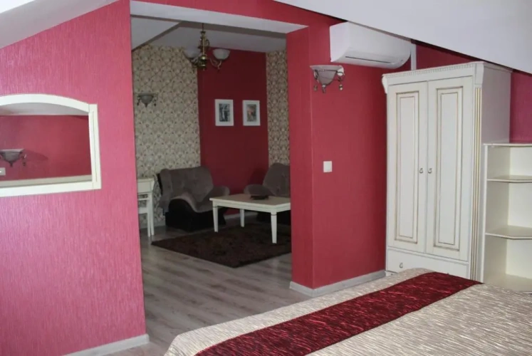 1 Bedroom Deluxe Apartment