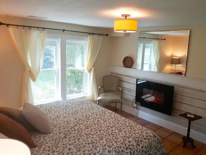 Deluxe Double Suite with view