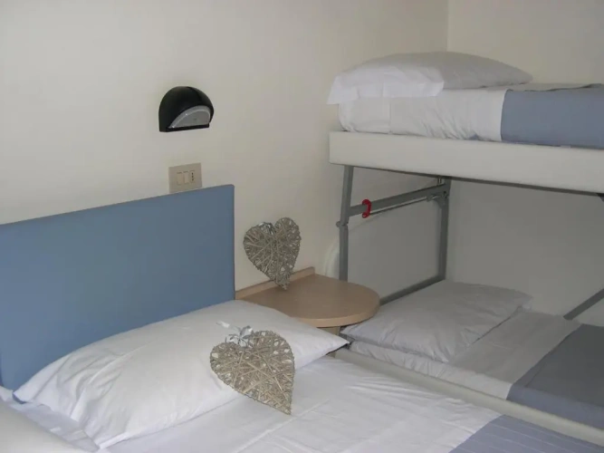 Standard Quadruple room with balcony