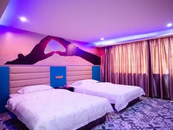 Ningbo Zhaoxing Hotel