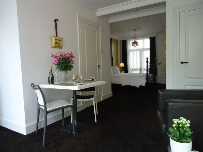 Frederik Park House