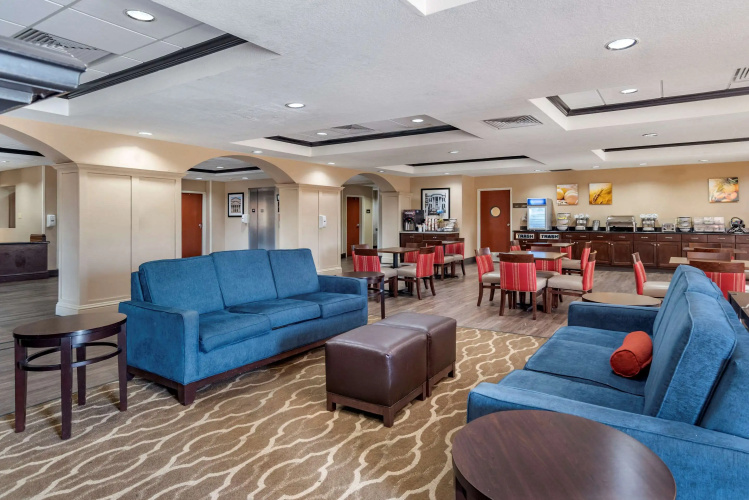 Comfort Inn & Suites Clinton - Jackson West