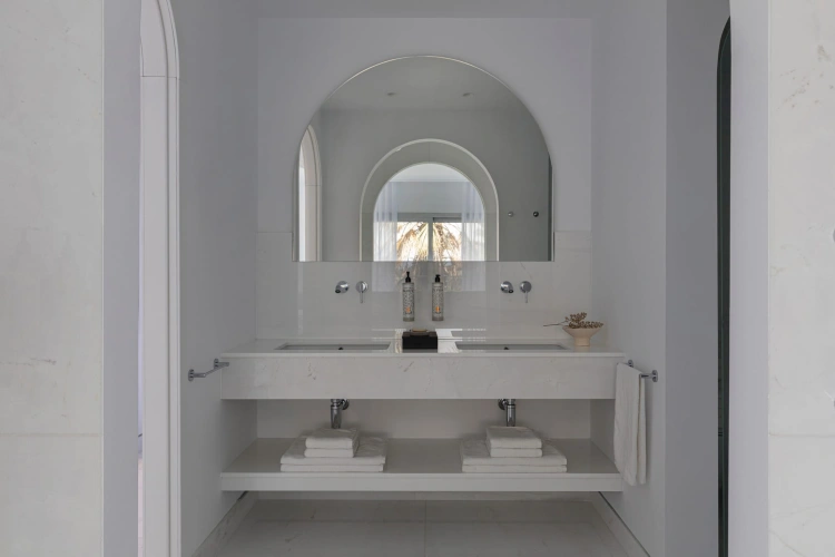 2 Bedrooms Private Pool Suite