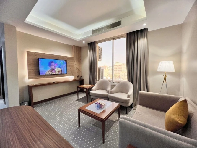 Deluxe Apartment