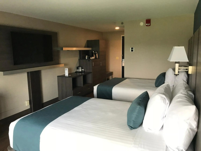 RIT Inn & Conference Center