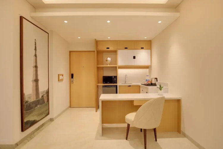Lemon Tree Suites Gurugram