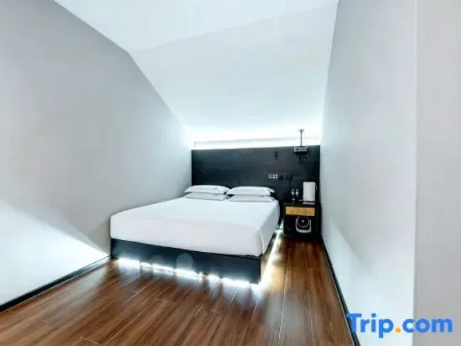 Deluxe Double Duplex Suite