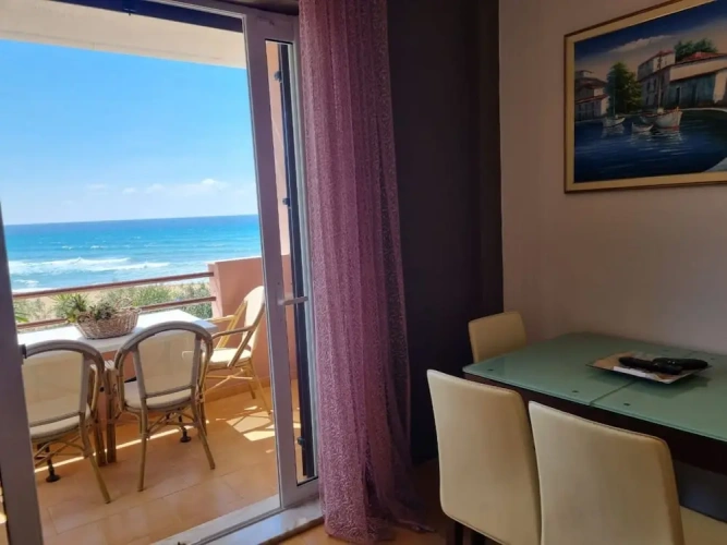2 Bedrooms Apartment with balcony