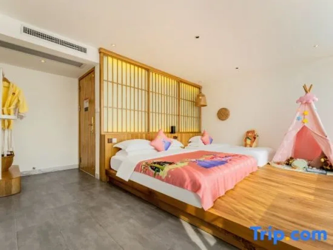 Standard Twin Family room