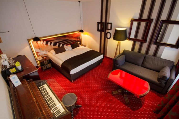 Superior Triple room