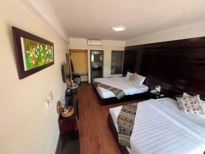 Deluxe Twin room with mountain view