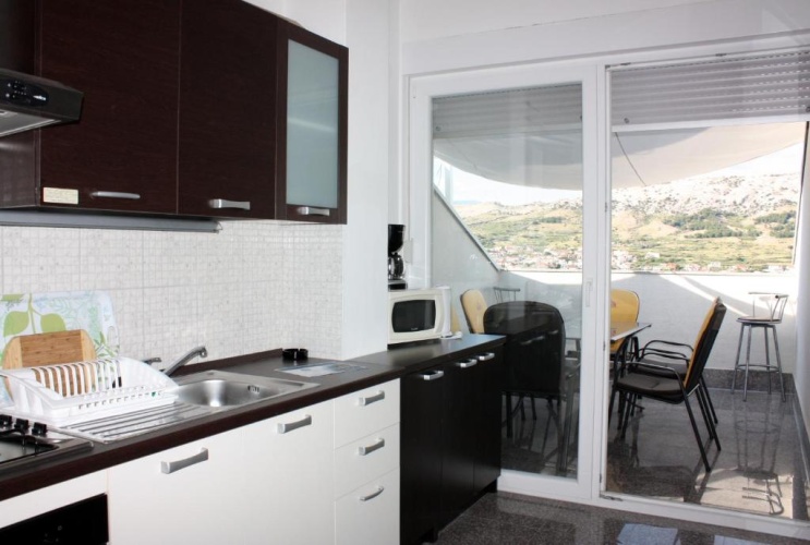 1 Bedroom Apartment with balcony and with sea view