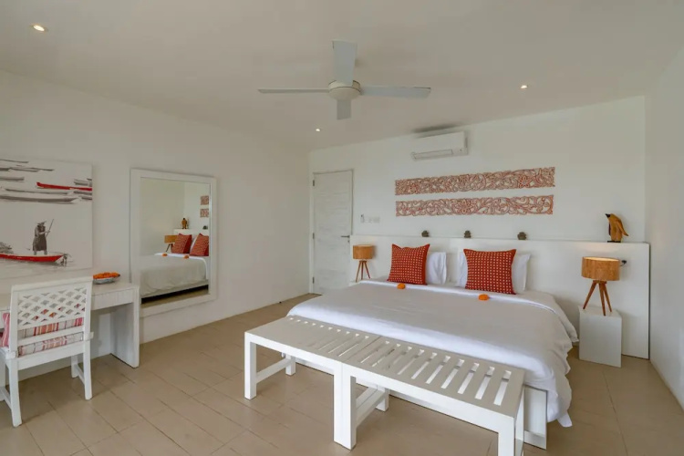 Casa Del Mar