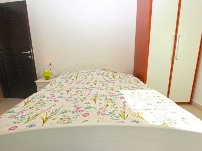 Apartment 1287