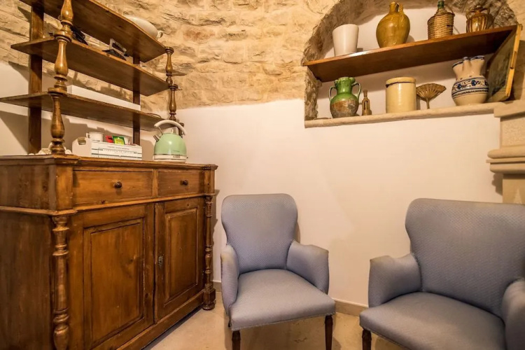 Astra Bed  Breakfast