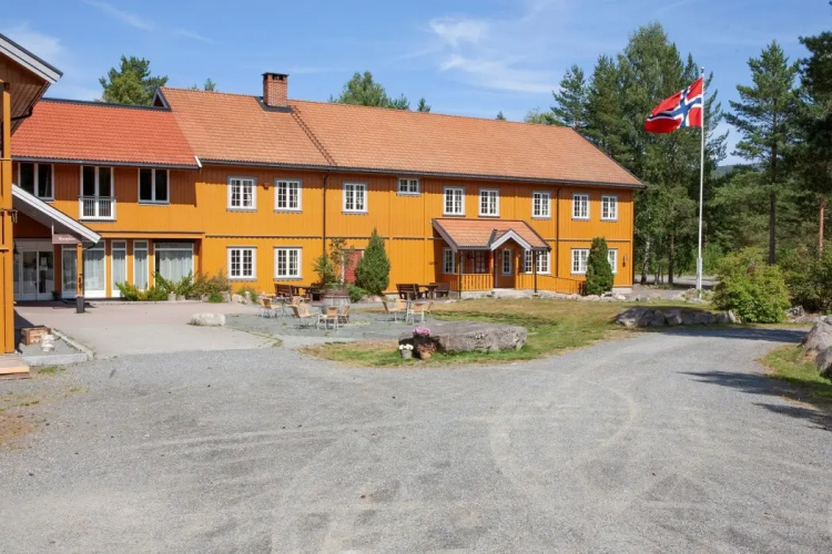 Søstrene Storaas Hotell