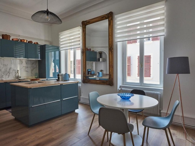 2 Bedrooms Apartment